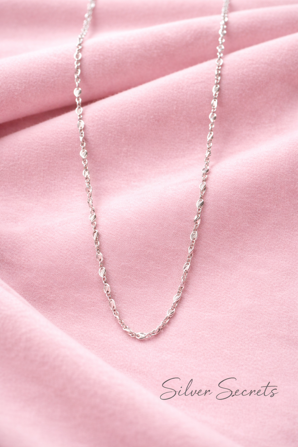 𝐁𝐨𝐱 𝐂𝐡𝐚𝐢𝐧